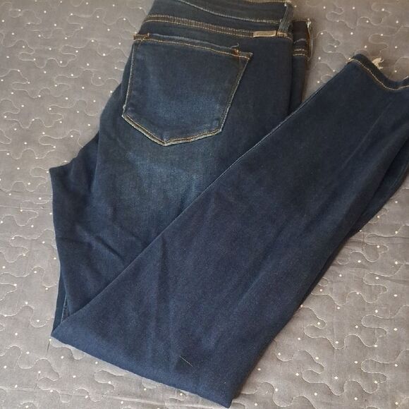 KanCan Distressed Blue Denim Jeans size 11 - Picture 1 of 7